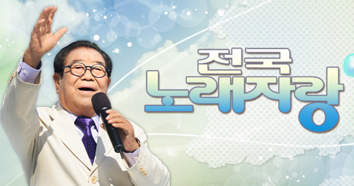 의류, 인간의 얼굴, 안경, 사람이(가) 표시된 사진<br />
<br />
AI 생성 콘텐츠는 정확하지 않을 수 있습니다.