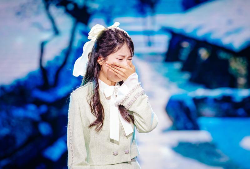 ‘현역가왕3’ 빈예서 경연 중 노래 중단 사태…"안 돼 예서야 ! " 마스터들도 깜짝